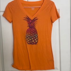 Pineapple tee